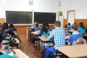 Când începe școala și care va fi următoarea vacanță a elevilor 1 elevi 1024x683 1 - Când începe școala și care va fi următoarea vacanță a elevilor