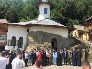 O călugăriță eroină a Muscelului, comemorată la Mănăstirea Nămăești 21 călugăriță