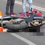 Impact între o motocicletă și o mașină în Pitești! Bărbat de 30 de ani rănit 10 MOTOCICLIST accident - Impact între o motocicletă și o mașină în Pitești! Bărbat de 30 de ani rănit