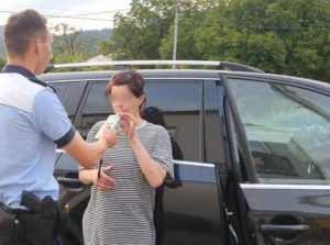 soferita etilotest - O șoferiță din Mioveni a fost prinsă beată la volan