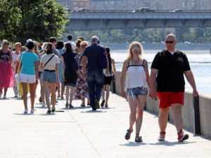 COD PORTOCALIU ȘI GALBEN DE CANICULĂ! Temperaturile vor ajunge la 40 de grade 11 canicula - COD PORTOCALIU ȘI GALBEN DE CANICULĂ! Temperaturile vor ajunge la 40 de grade