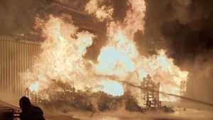 (VIDEO) Incendiu la un depozit de paleți noaptea trecută în Căteasca! 22 incendiu e1658811768817 - (VIDEO) Incendiu la un depozit de paleți noaptea trecută în Căteasca!