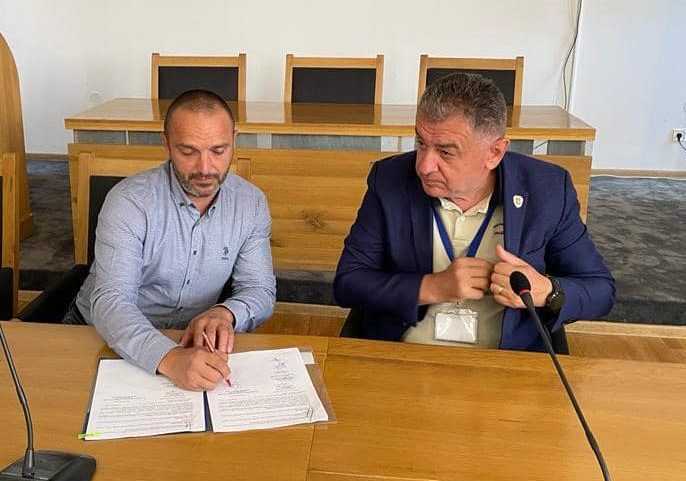 Mașina de ridicare a containerelor îngropate a fost testată înainte de atribuirea licitației 1 cristian gentea european waste