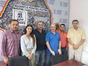 Codrin Stefanescu APP e1659029422746 - Codrin Ștefănescu și fostul ministru Liviu Pop, vizită de lucru în Argeș