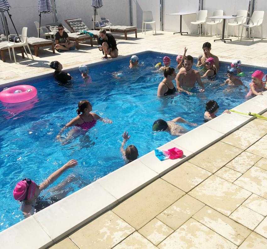 Activități de vacanță la Marcea Sport 1 piscina exterioara e1659036330185 - Activități de vacanță la Marcea Sport