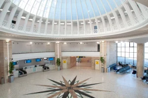 Mâine, 1 august - se redeschide Aeroportul Băneasa! 1 Aeroportul-Baneasa