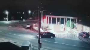 Două fete de 13 și 16 ani au murit pe loc într-un accident după ce s-au urcat într-o mașină condusă de un băiat de 16 ani! 28 digi - Două fete de 13 și 16 ani au murit pe loc într-un accident după ce s-au urcat într-o mașină condusă de un băiat de 16 ani!