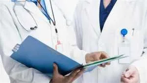 CNAS. Consultațiile medicale și rețetele electronice pot fi acordate în continuare la distanță 1 medici spital - CNAS. Consultațiile medicale și rețetele electronice pot fi acordate în continuare la distanță