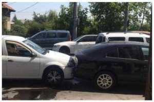 Accident la Morărești! Implicate două autoturisme! 1 Untitled collage - Accident la Morărești! Implicate două autoturisme!
