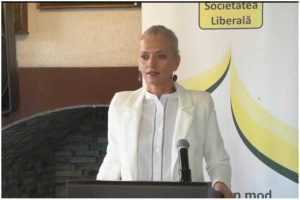 Untitled collage 1 - (Video) PNL Argeș - Conferința “De ce avem nevoie de egalitate de gen în politică”