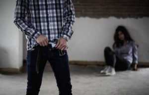 Argeș! Un bărbat de 45 de ani a obligat mai mulți copii de 10-13 ani să producă filme porno! 1 foto 032019 act sexual minor - Argeș! Un bărbat de 45 de ani a obligat mai mulți copii de 10-13 ani să producă filme porno!