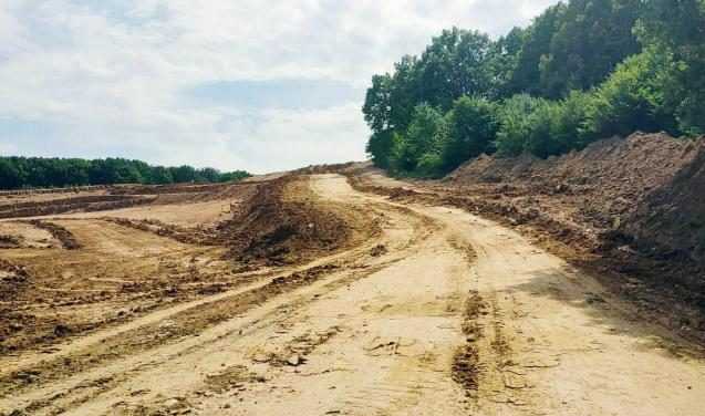 Dan Săndulescu: „Primăria Merişani a câştigat aproape 700.000 lei până acum din afacerea noastră cu gropile de împrumut” 1 terenuri exploatare pamant firma Sandulescu Merisani (1)