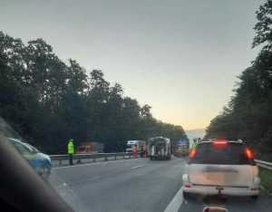 accident a1 - Accident cu 3 mașini pe A1 București-Pitești! O persoană este rănită