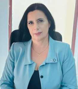 Opt asistenți medicali argeșeni selectați pentru programul de leadership al OAMGMAMR 2 Doamna Estera asistenți medicali