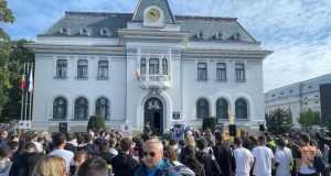 primarie e1664101060537 - BeActive la Pitești! Au participat peste 250 de elevi din Argeș!