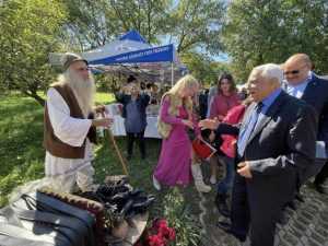 Ministrul Agriculturii și Dezvoltării Rurale a participat la Târgul “Rod cu spor” în Argeș! 1 ministru golesti - Ministrul Agriculturii și Dezvoltării Rurale a participat la Târgul “Rod cu spor” în Argeș!
