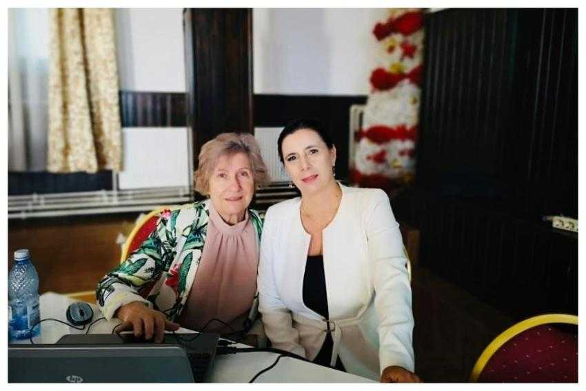 cu Estera S cu Estera S