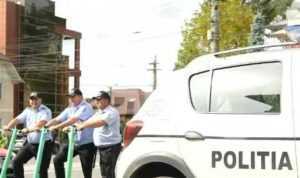 politie trotinete e1664783630232 - Polițiștii se vor duce la intervenții pe trotinetă! „E mai ieftin!”
