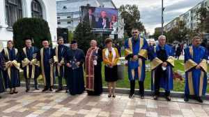 A început noul an universitar! 60 de ani de învățământ universitar la Pitești! 3 upit - A început noul an universitar! 60 de ani de învățământ universitar la Pitești!