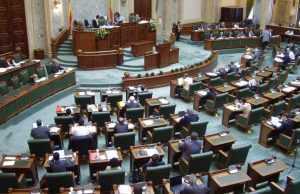 Senatorii au refuzat să dezbată proiectul USR de eliminare a pensiilor speciale 1 Senatul Romaniei - Senatorii au refuzat să dezbată proiectul USR de eliminare a pensiilor speciale