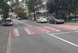 PITEȘTI: Dispare o trecere de pietoni denivelată 1 trecere pietoni - PITEȘTI: Dispare o trecere de pietoni denivelată