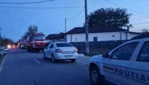 incendiu politie pompieri smurd ipj isu e1665504483893 - Carambol cu 2 mașini și un TIR pe un drum național! O victimă încarcerată!