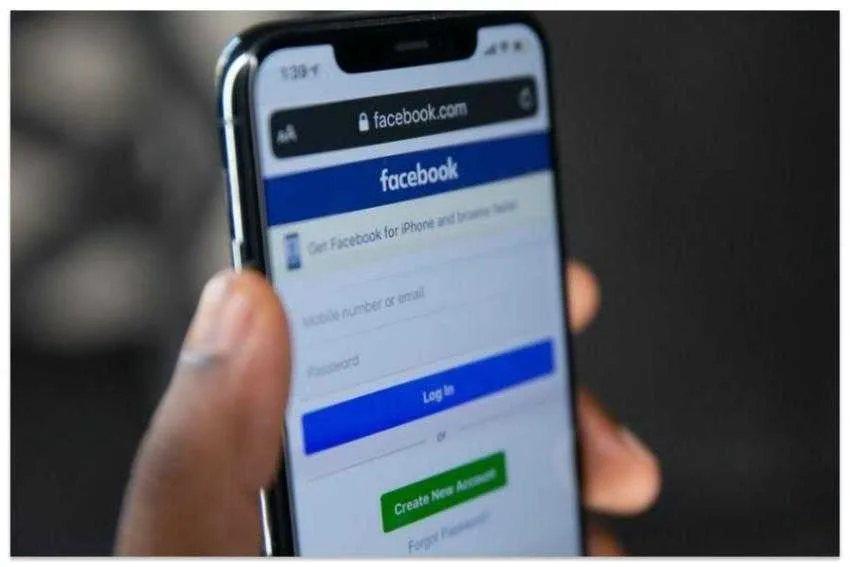 Facebook Facebook