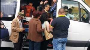 Controale în Mărăcineni! Microbuzele de transport persoane- luate la puricat 1 microbuz persoane - Controale în Mărăcineni! Microbuzele de transport persoane- luate la puricat