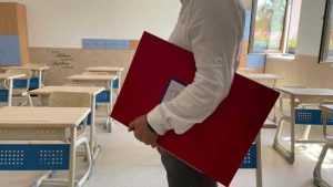 profesor - Acuzații grave aduse unui profesor din Baia Mare! Victima este o minoră!