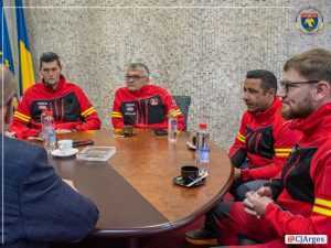 Trei salvamontiști argeșeni premiați de conducerea CJ Argeș 25 salvamontiști