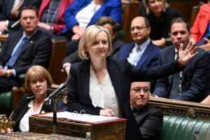 Criză politică în Marea Britanie! Premierul a demisionat 27 img - Criză politică în Marea Britanie! Premierul a demisionat
