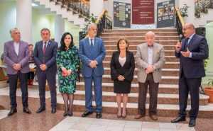 Simona Bucura Oprescu a fost prezentă la sărbătorirea celor 140 de ani de la nașterea lui Nicolae Titulescu! 1 simona bucura oprescu - Simona Bucura Oprescu a fost prezentă la sărbătorirea celor 140 de ani de la nașterea lui Nicolae Titulescu!