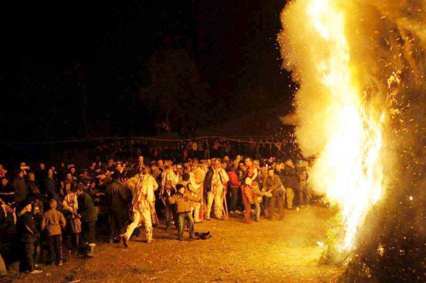 focul-lui-sumedru Costești focul-lui-sumedru Costești