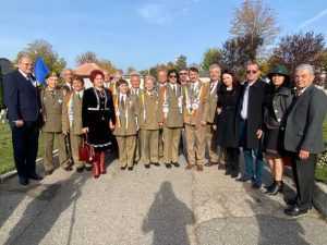 ziua armatei usr - Vicepreședinta USR Argeș a fost prezentă la manifestările pentru Ziua Armatei