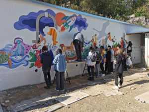 lipatti pitesti - Profesorii și elevii de la „Dinu Lipatti” Pitești - aduc un strop de culoarea Spitalului de Pediatrie!