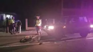 Accident în Pitești! Impact între un autoturism și un biciclist 1 accident biciclist - Accident în Pitești! Impact între un autoturism și un biciclist
