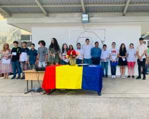 elevi bursieri scoala mihai eminescu