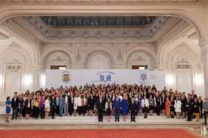 Alina Gorghiu: „România are de recuperat în ceea ce privește accesul egal la funcțiile publice, pe piața muncii, în toate domeniile” 3 Alina Gorghiu