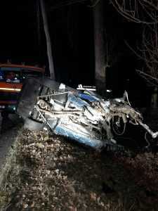 masina rasturnata accident noapte - El e tânărul de 19 ani mort în accidentul rutier din Argeș!