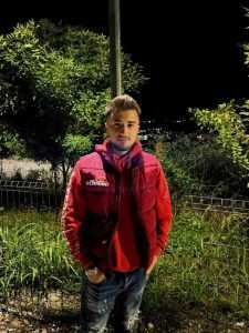 baiat accident - (VIDEO) Argeș - Un mort și mașina făcută bucăți!