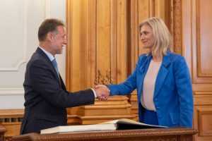 Întrevederea Alinei Gorghiu cu președintele Parlamentului Republicii Croația, Gordan Jandroković 1 Gorghiu Senat