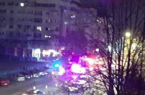 incendiu bloc pitesti - Panică într-un bloc din Pitești! Locatari evacuați