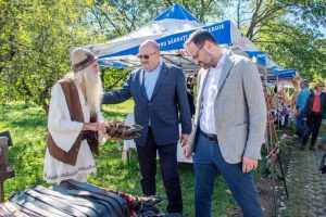 Bogăția toamnei s-a revărsat în curtea Goleștilor 3 rod cu spor Golești