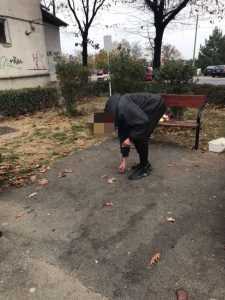 Piteșteni amendați de polițiștii locali pentru consum de alcool și mizerie 1 politistii locali amenzi