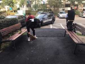 Piteșteni amendați de polițiștii locali pentru consum de alcool și mizerie 1 politistii locali amenzi