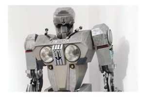 După 50 de ani, din ARO a mai rămas... un robot 16 robot ARO