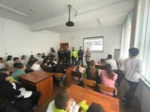 Educația elevilor în școli! Activități preventive de ,,ZIUA TOLERANȚEI”! 1 scoala ipj elevi - Educația elevilor în școli! Activități preventive de ,,ZIUA TOLERANȚEI”!