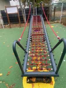 315663189 506345964853089 3314520229642436630 n - Vești bune pentru micuții unui cartier din Pitești! Un nou loc de joacă modernizat!