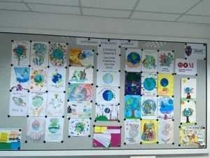 Expoziție organizată de Centrul Cultural Mioveni cu ocazia Săptămânii Educației Globale 21 315318108 586741226787063 8113967930928989854 n - Expoziție organizată de Centrul Cultural Mioveni cu ocazia Săptămânii Educației Globale
