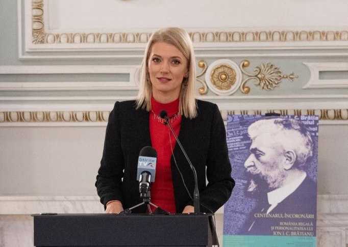 alina-gorghiu (1)